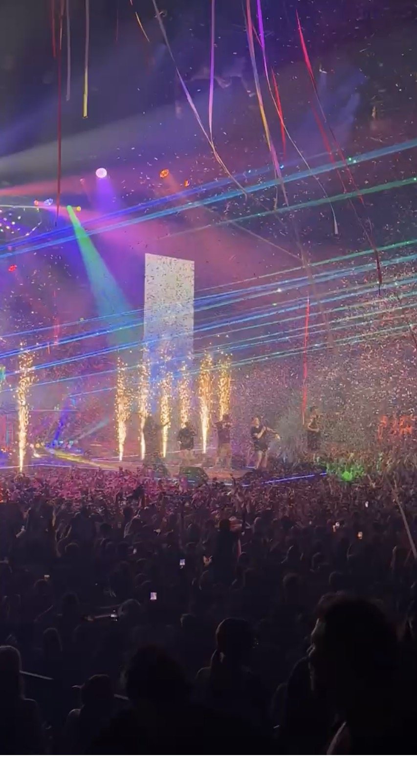 Confetti and coloured lights filling Brisbane Entertainment Centre