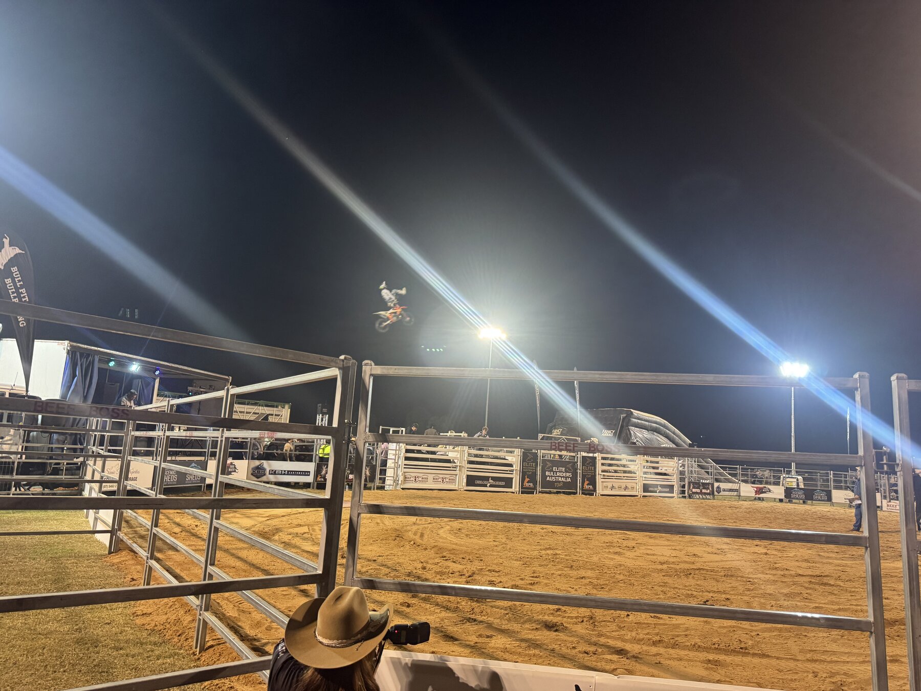 A freestyle motocross rider above the arena at Kalbar Super Bull